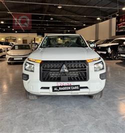 ميتسوبيشي L200